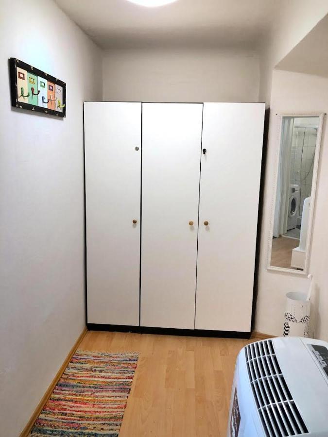 1Br Apartment On The Most Beautiful Street In Ljubljana Center エクステリア 写真