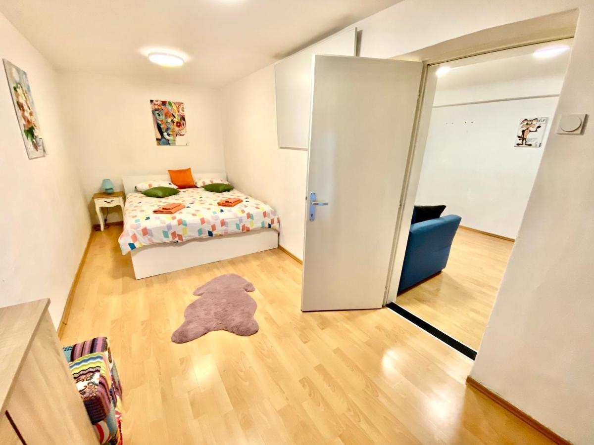 1Br Apartment On The Most Beautiful Street In Ljubljana Center エクステリア 写真